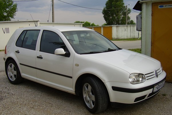 A Suzuki Swift, az Opel Astra és a Volkswagen Golf a legnépszerűbb a használtautó-piacon