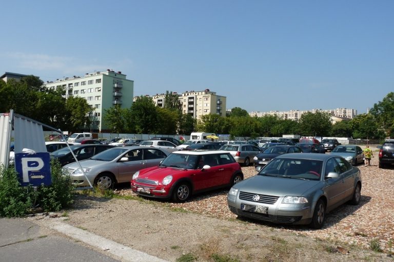 Használtautó-piac: érdemes figyelni, mert becsaphatnak