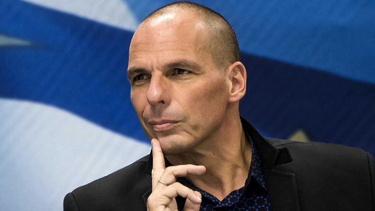 Janisz Varufakisz: Néha megpróbáltam a gazdaságra terelni a szót
