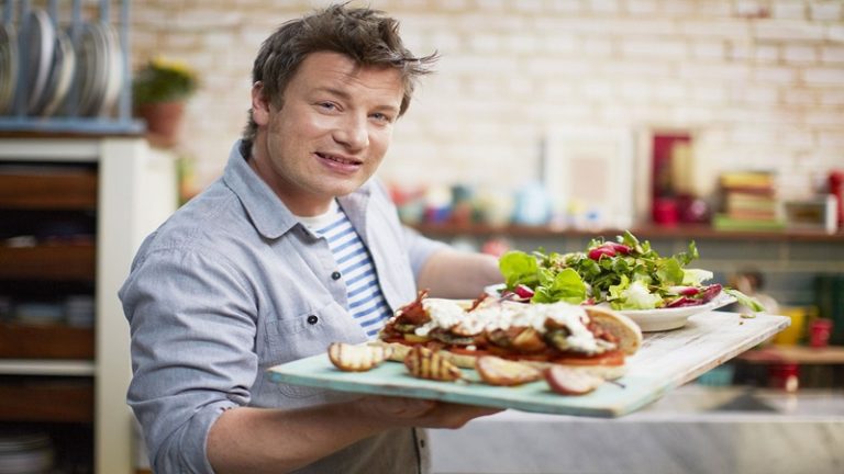 Jamie Oliver étterme a budai Várban – magyar séffel, csúcsminőséggel Jamie Oliver étterme a budai Várban – magyar séffel, csúcsminőséggel