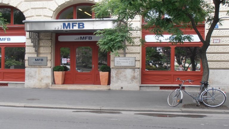 CIB Bank: Érdemes még idén megnyitni az új TBSZ számlákat