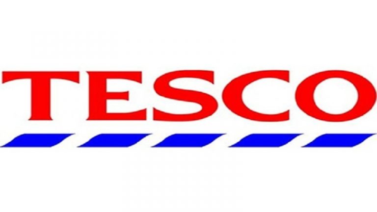 Tescó-nyitvatartás – szócsata két szakszervezet között