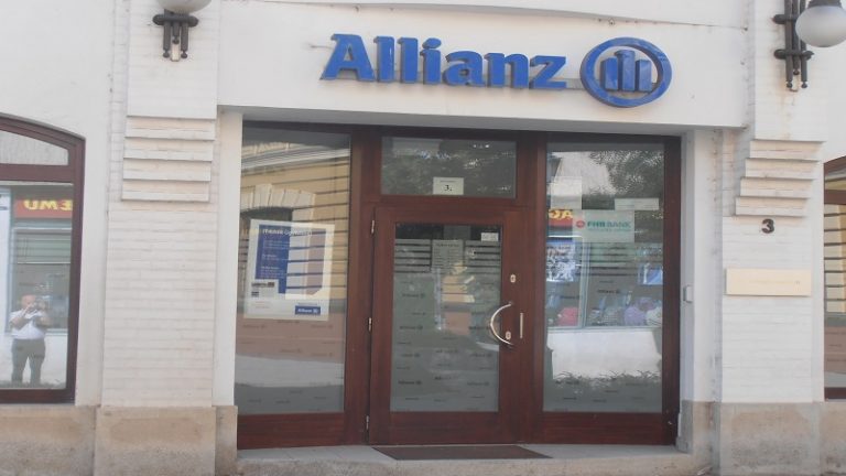 Az Allianzot választották a legjobb magyar biztosítónak