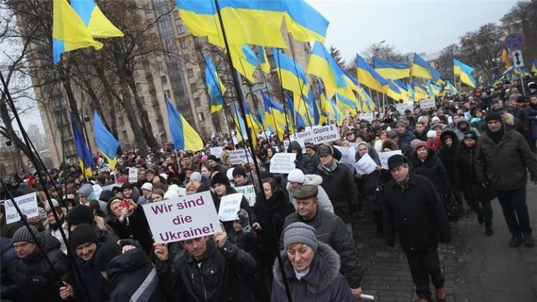Kilencmillió ukrán kész lenne emigrálni