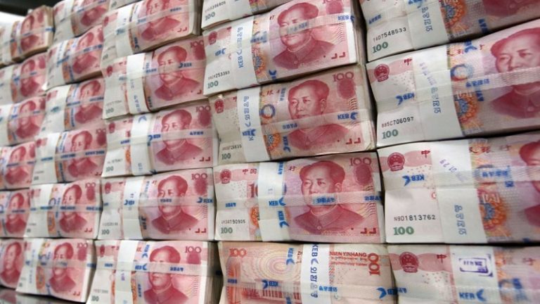 Orbán Viktor örülne, ha világpénz lenne a renminbi