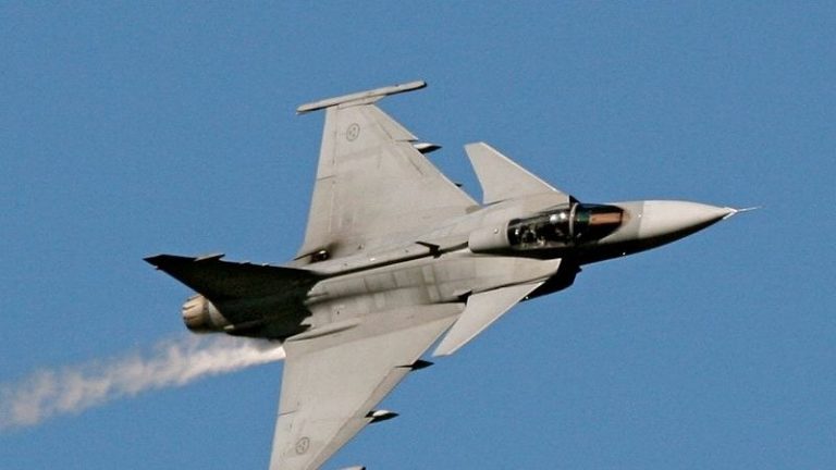 Kilencmilliárddal is többe kerülhet a Gripenek bérleti szerződése