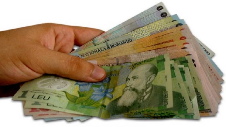 Hat évig is elhúzódhat a román közalkalmazottak béremelése