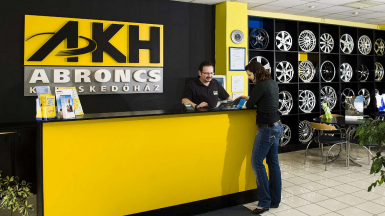 Egyre többet költenek négy kerékre az autósok Egyre többet költenek négy kerékre az autósok