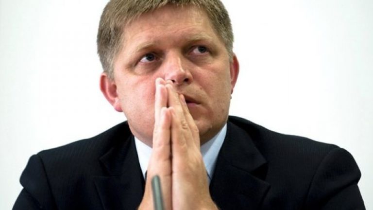 Bizalmat szavazott Fico harmadik kormányának a pozsonyi törvényhozás Bizalmat szavazott Fico harmadik kormányának a pozsonyi törvényhozás