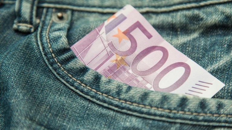 Kiírták az Európa sorozatból az 500 eurós bankjegyet