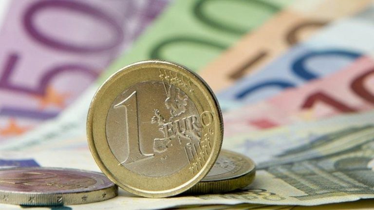 Nyolc euróval emelnék az öregségi nyugdíjat Szlovákiában