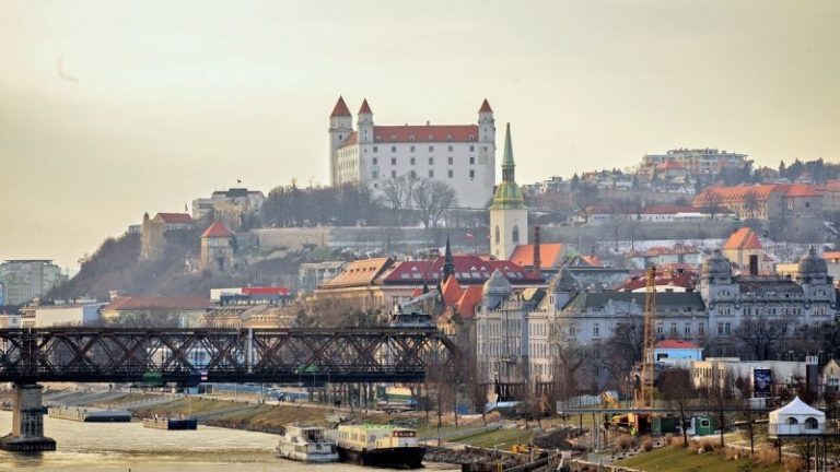 Pozsony 2 millió euróval támogatta a magyarok kultúráját