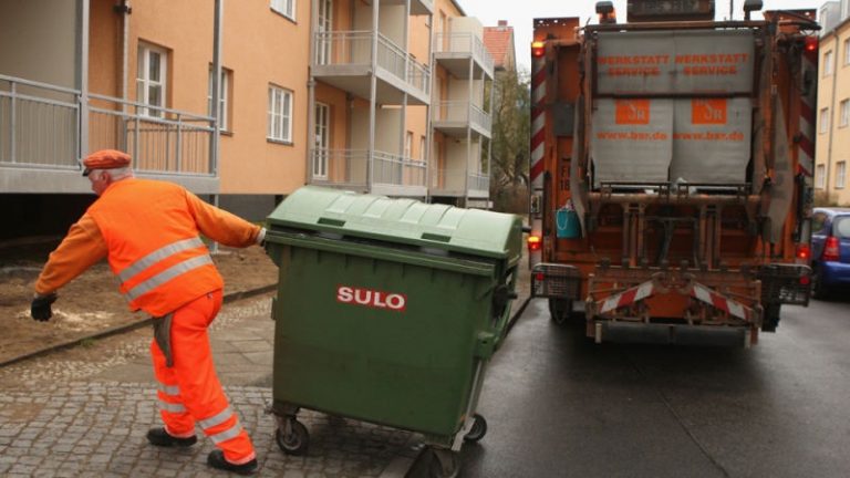 Átszabnák a szemétdíj fizetését Romániában