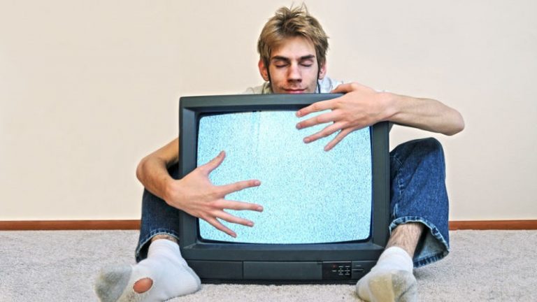 A Z generáció nem dobta a televíziózást