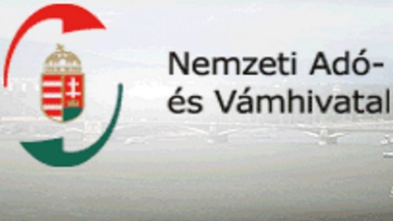 Egy híján húsz új ezredes a NAV-nál Egy híján húsz új ezredes a NAV-nál