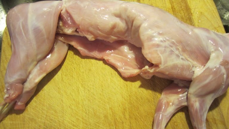 Bajban a nyulasok, de jön plusz 90 millió forint Bajban a nyulasok, de jön plusz 90 millió forint