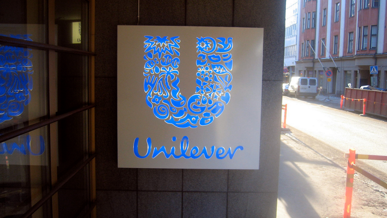 Csatát vesztett az Unilever a sárga foltok elleni küzdelemben