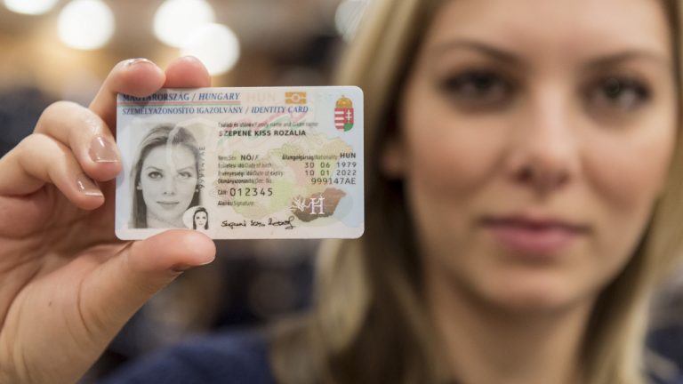 KEKKH: már egymillióan igényeltek e-személyit