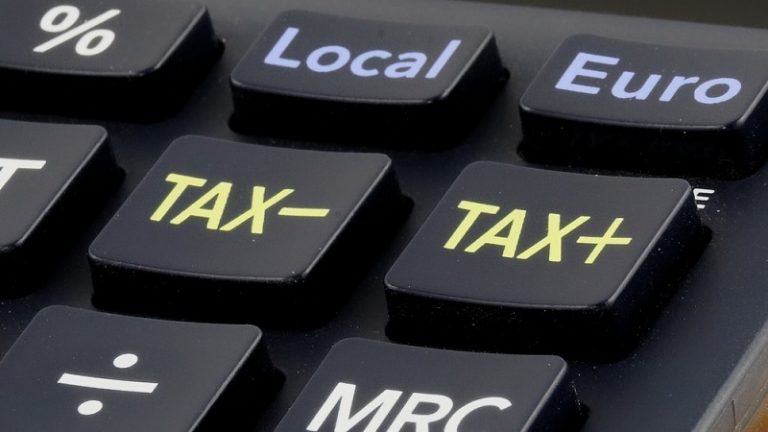 Itt az őszi adócsomag – A kata biztosan vonzóbbá válik