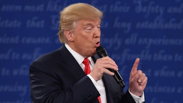Trump a lobbisták tevékenységének szabályozását tervezi