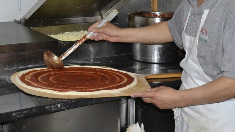 Elsősorban külföldre szállít új pizzagyárából SeaMaster
