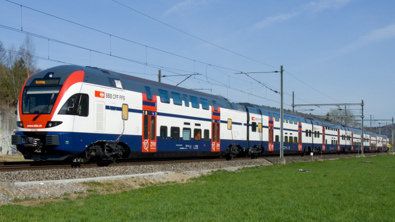 A Stadler és az Alstom szállítana emeletes vonatot a MÁV-nak