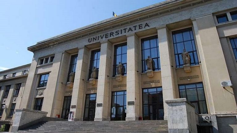 Vitáznak az oktatási és kulturális tárca szétválasztásáról Romániában