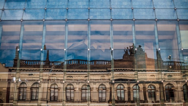 Uniós támogatással bővítette gyártókapacitását az Orosházaglas