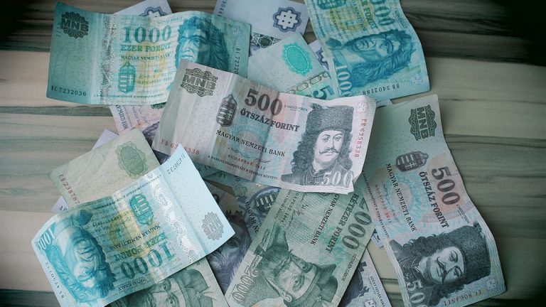 A megtakarítások zömét váratlan kiadásra teszik félre