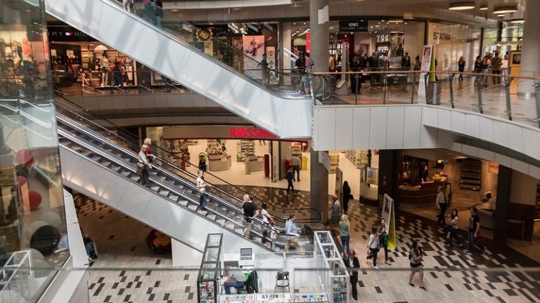 Európai kiskereskedelem: 2,3 százalékos bővülés decemberben