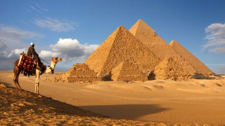 Visszatérnek a magyarok Egyiptomba és Tunéziába