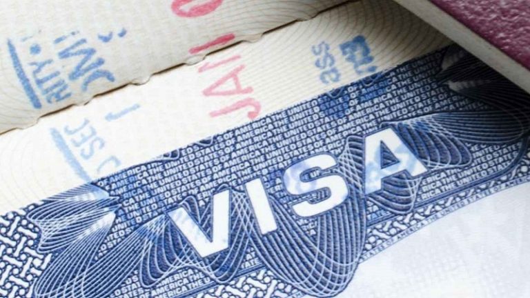 Visszaállítja az EU a vízumkényszert az amerikai állampolgárok számára?
