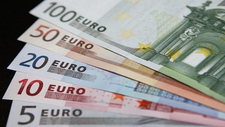 Roham az európai uniós forrásokért