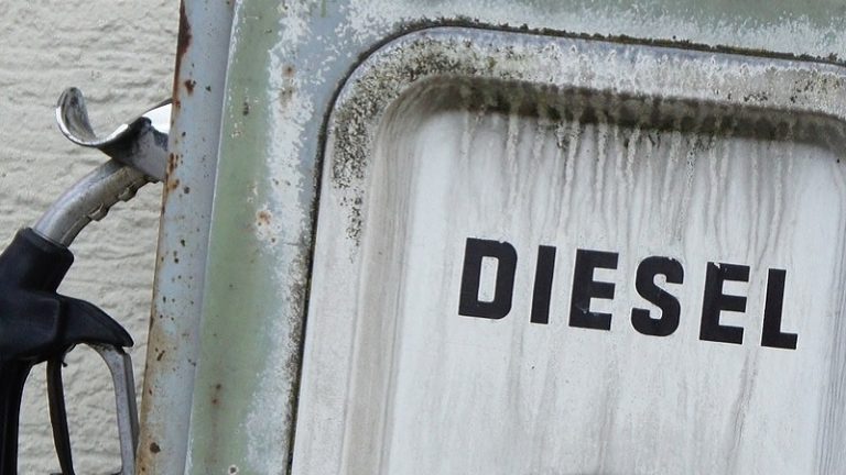Használtautó.hu: mélyponton a dízelautók népszerűsége