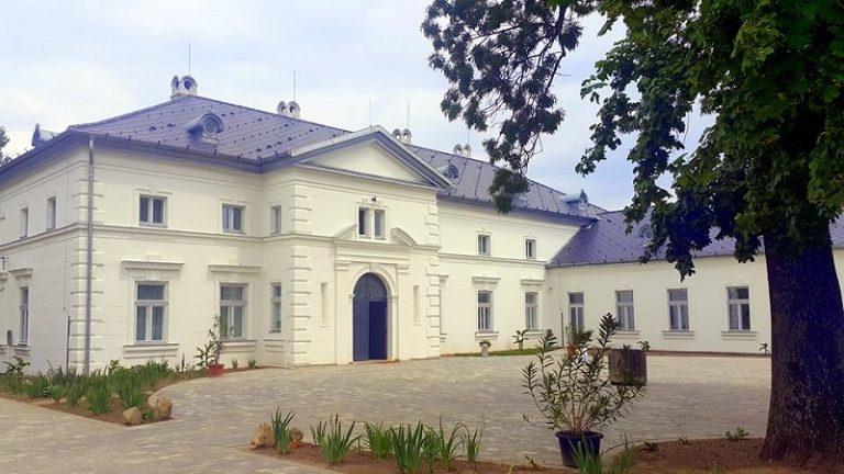 Szent András Kastély: a HELY, ahol az élet a vendégről szól