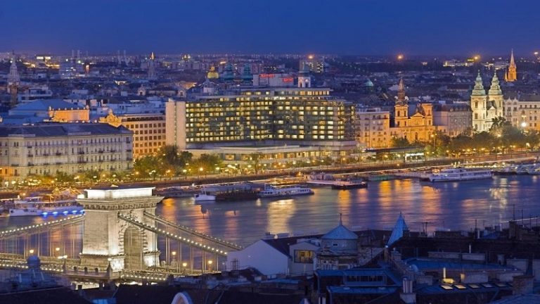 Új vezetők a budapesti Marriott hoteleknél Új vezetők a budapesti Marriott hoteleknél