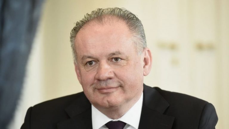 A szlovák államfő bezáratná a főiskolák egyharmadát