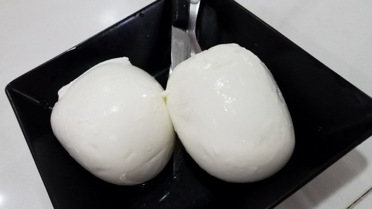 Napi 150 ezer liter tejet dolgozna fel a Szarvasi Mozzarella Kft.