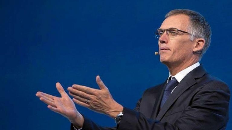 Tavares nyugtatja a szentgotthárdi Opel dolgozóit