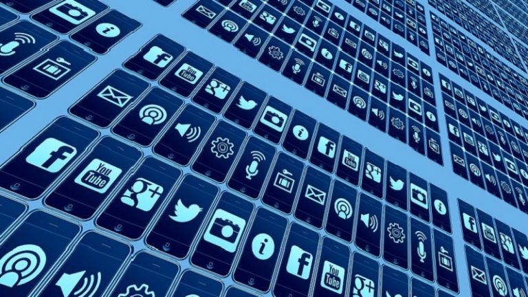 Mit tehetünk, ha más a márkanevünkkel hirdet? – Védjegyek és online marketing