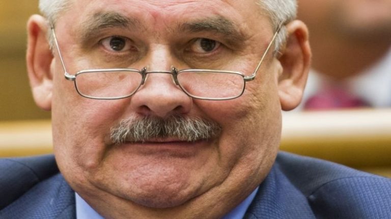 Mit rejt a második szociális csomag Szlovákiában?