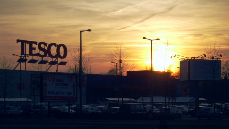 Tejterméket hív vissza a Tesco