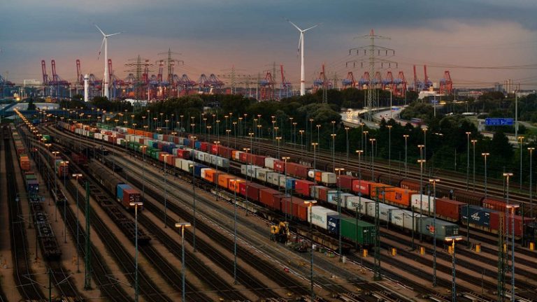 Újabb nemzetközi tehervonatot indított a Rail Cargo csoport Újabb nemzetközi tehervonatot indított a Rail Cargo csoport