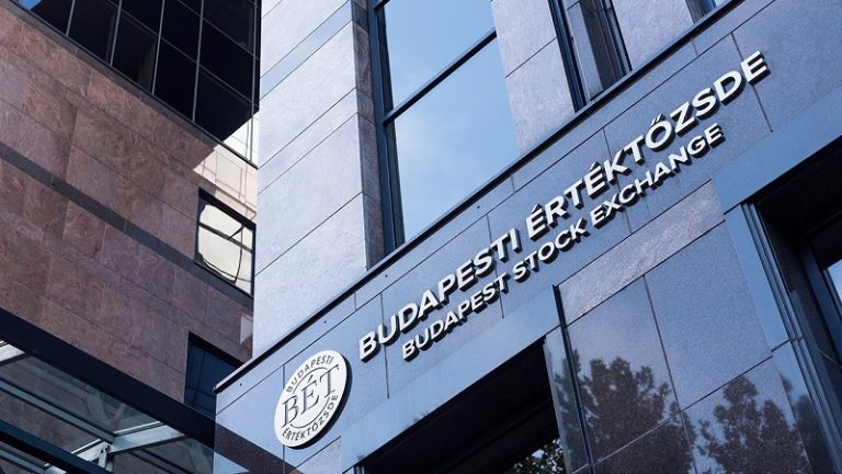 A BÉT 18 kategóriában díjazta a 2018. évi kiemelkedő teljesítményeket
