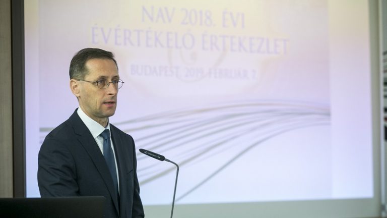 Hamarosan a vállalkozások bevallását is az adóhivatal készíti Hamarosan a vállalkozások bevallását is az adóhivatal készíti