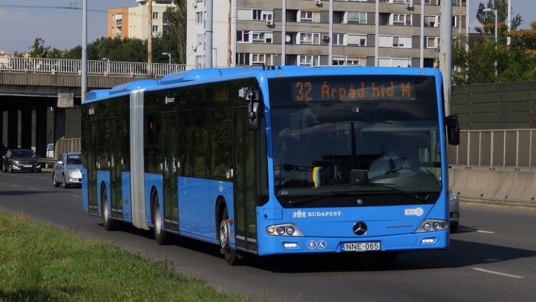 Három év alatt duplázna a magyar buszgyártás