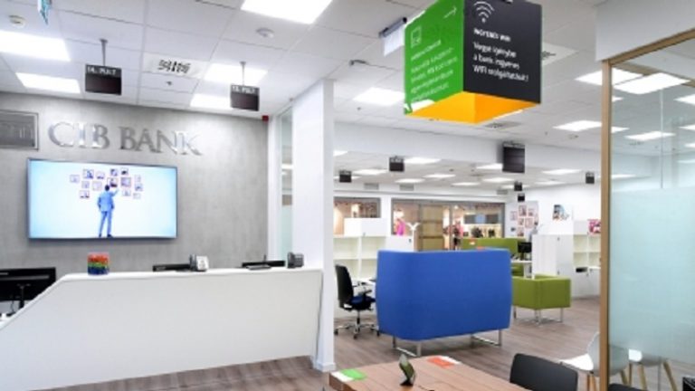A CIB Bank átalakítja bankfiók-hálózatát A CIB Bank átalakítja bankfiók-hálózatát