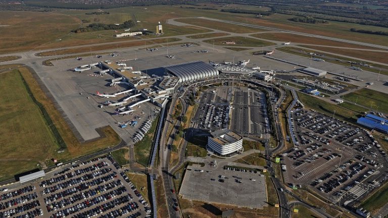 Kínai utasoknak szánt szolgáltatásokat vezet be a Budapest Airport Kínai utasoknak szánt szolgáltatásokat vezet be a Budapest Airport