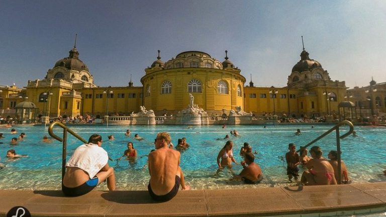 Kedvező szezont várnak idén a magyar utazási irodák Kedvező szezont várnak idén a magyar utazási irodák