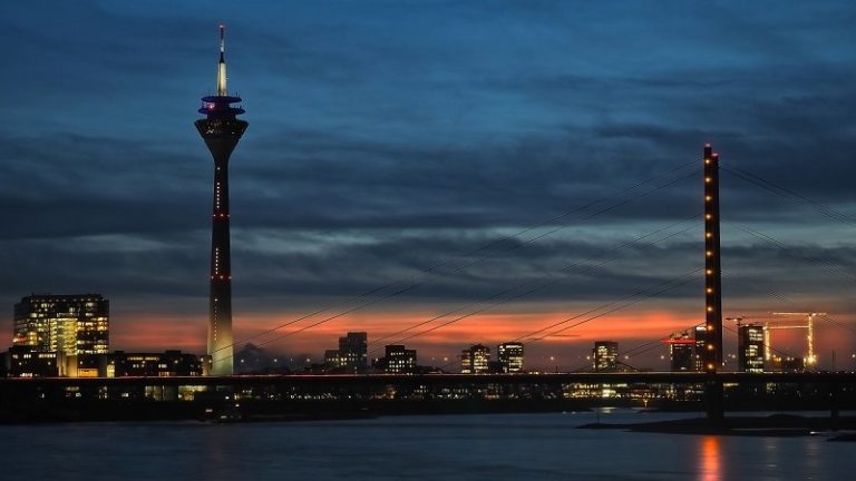Elkezdődtek a magyar napok Düsseldorfban